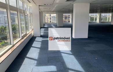 Imagem 15: Sala, 544 m² - venda por R$ 2.600.000,00 ou aluguel por R$ 16.000,00/mês - Jacarepaguá - R