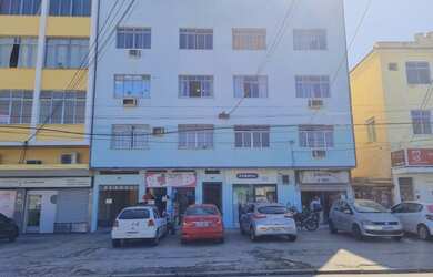 Imagem: O apartamento à venda possui 1 Dormitório, 1 Banheiro, 1 Vaga