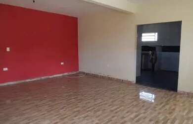 Imagem: A casa possui 2 Dormitórios, 3 Banheiros, 3 Vagas na garagem