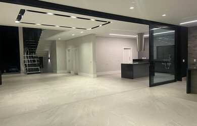 Imagem 3: Linda casa com 5 suítes à venda, 450 m² por R$ 6.000.000 - Tamboré...