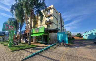 Imagem: O apartamento possui 2 Dormitórios, 1 Banheiro, 2 Vagas na