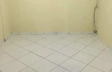 Imagem: A kitnet possui 1 Dormitório, 1 Banheiro e está localizado