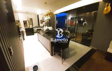 Imagem: A casa em condomínio possui 3 Dormitórios, 3 Banheiros, 2