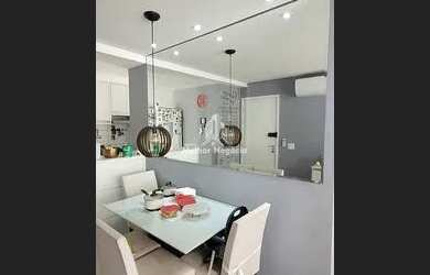 Imagem: O apartamento possui 2 Dormitórios, 2 Banheiros, 1 Vaga na