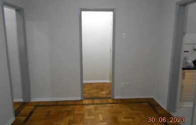 Imagem: O apartamento possui 2 Dormitórios, 1 Banheiro, 63m² de Área