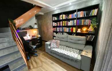 Imagem: A casa em condomínio possui 2 Dormitórios, 1 Banheiro, 1 Vaga