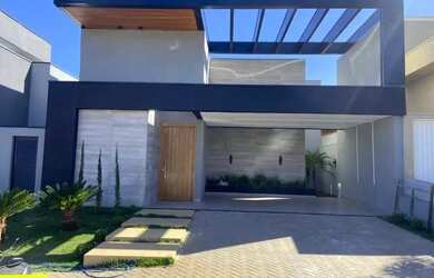 Imagem: A casa em condomínio possui 3 Dormitórios, 4 Banheiros, 4