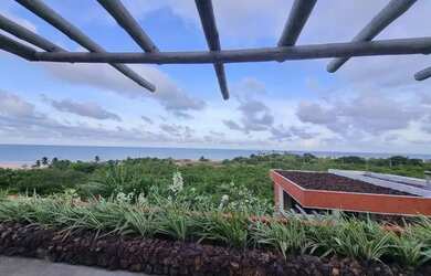 Imagem: A casa possui 4 Dormitórios, 5 Banheiros, 5 Vagas na garagem