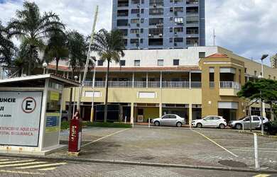 Imagem: O depósito possui 1 Vaga na garagem, 39m² de Área e está