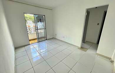 Imagem: O apartamento à venda possui 1 Dormitório, 1 Banheiro e 55m²