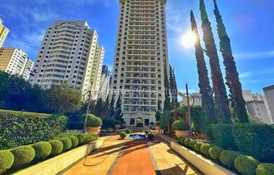 Imagem: O apartamento possui 3 Dormitórios, 3 Banheiros, 2 Vagas na