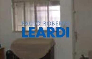 Imagem: A casa possui 2 Dormitórios, 2 Banheiros, 1 Vaga na garagem