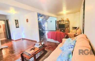 Imagem 3: Casa em Cristo Redentor. 320m² de Área, 5 Vagas na garageme4 Dormitórios