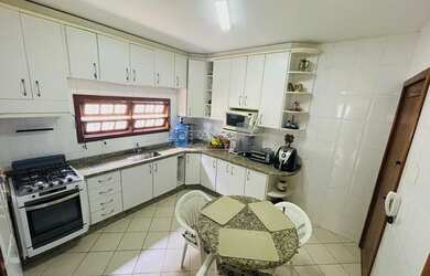 Imagem 9: FLORIANóPOLIS - Casa Padrão - Parque São Jorge