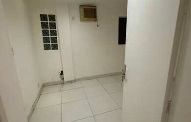 Imagem 9: Espaço comercial area com salas rio vermelho escritorio