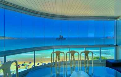 Imagem: O apartamento possui 4 Dormitórios, 5 Banheiros, 3 Vagas na