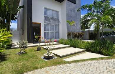 Imagem: A casa em condomínio à venda possui 4 Dormitórios, 5 Banheiros