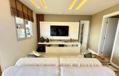 Imagem: O apartamento possui 3 Dormitórios, 4 Banheiros, 2 Vagas na