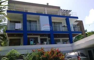 Imagem: A casa possui 5 Dormitórios, 5 Banheiros, 5 Vagas na garagem