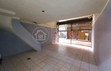 Imagem: O depósito possui 90m² de Área e está localizado em Benfica