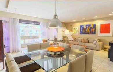 Imagem: O apartamento possui 3 Dormitórios, 5 Banheiros, 2 Vagas na