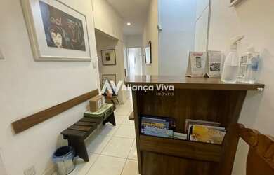 Imagem: O depósito possui 1 Vaga na garagem, 34m² de Área e está