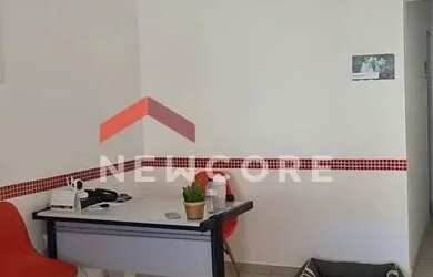 Imagem: A casa possui 3 Dormitórios, 2 Banheiros, 4 Vagas na garagem