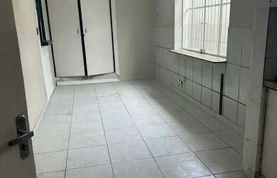 Imagem 5: Imóvel para venda possui 250 metros quadrados com 6 quartos em Bento...