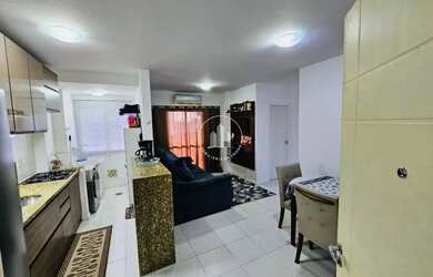 Imagem: O apartamento possui 2 Dormitórios, 2 Banheiros, 1 Vaga na