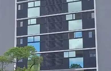 Imagem: O apartamento possui 2 Dormitórios, 2 Banheiros, 2 Vagas na