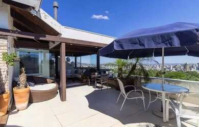 Imagem: O apartamento na cobertura possui 4 Dormitórios, 5 Banheiros