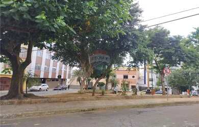 Imagem: O apartamento possui 3 Dormitórios, 2 Banheiros e 76m² de