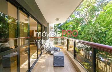 Imagem: O apartamento à venda possui 4 Dormitórios, 5 Banheiros, 4