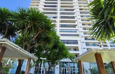 Imagem: O apartamento possui 3 Dormitórios, 5 Banheiros, 4 Vagas na