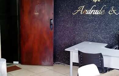 Imagem 3: Escritório mobiliado para aluguel com 30m² , varanda e vista mar espetacular...