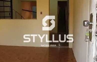 Imagem: A casa possui 5 Dormitórios, 3 Banheiros, 1 Vaga na garagem