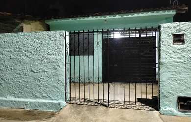 Imagem 2: Casa na Chã da Jaqueira. Varanda, 2 Banheirose2 Dormitórios