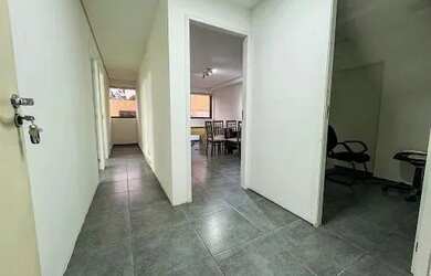 Imagem: O depósito possui 2 Vagas na garagem, 70m² de Área e Imóvel