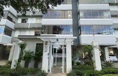 Imagem: O apartamento na cobertura possui 3 Dormitórios, 2 Banheiros