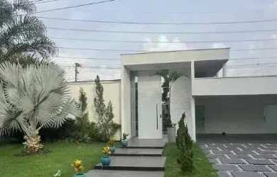 Imagem: A casa em condomínio possui 3 Dormitórios, 4 Banheiros, 3