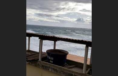 Imagem: A casa possui 1 Dormitório, 2 Banheiros, 50m² de Área, Churrasqueira