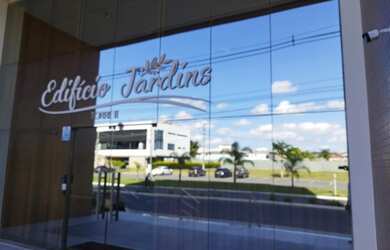 Imagem: O apartamento possui 3 Dormitórios, 4 Banheiros, 2 Vagas na