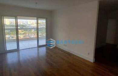 Imagem: O apartamento e possui 3 Dormitórios, Suítes, 2 Banheiros