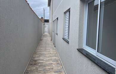 Imagem 2: Sobrado de condomínio lado praia em Praia Grande