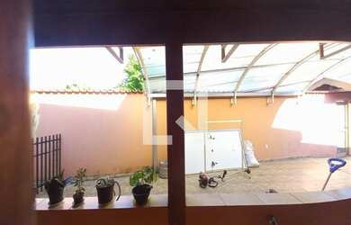 Imagem 12: Casa para Aluguel - Jardim Amoreiras, 3 Quartos, 200 m2