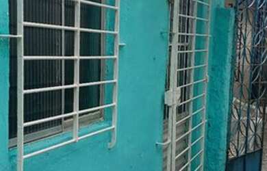 Imagem: A casa possui 1 Dormitório, 1 Banheiro e está localizado