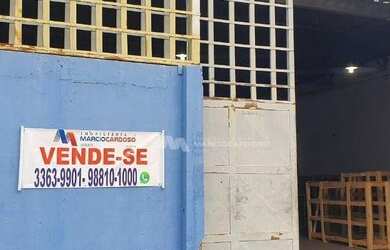 Imagem: O depósito possui 1.201m² de Área e está localizado em