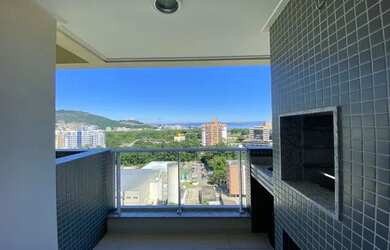 Imagem: O apartamento possui 1 Dormitório, 1 Banheiro, 1 Vaga na garagem