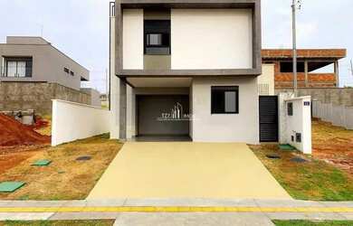 Imagem: A casa em condomínio possui 2 Dormitórios, 3 Banheiros, 3