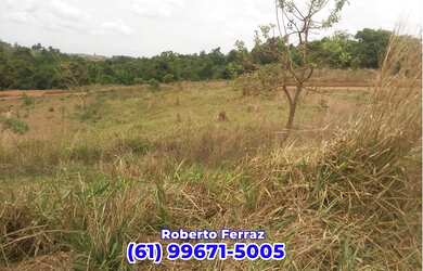 Imagem: O terreno possui 20.000m² de Área e está localizado em Portal